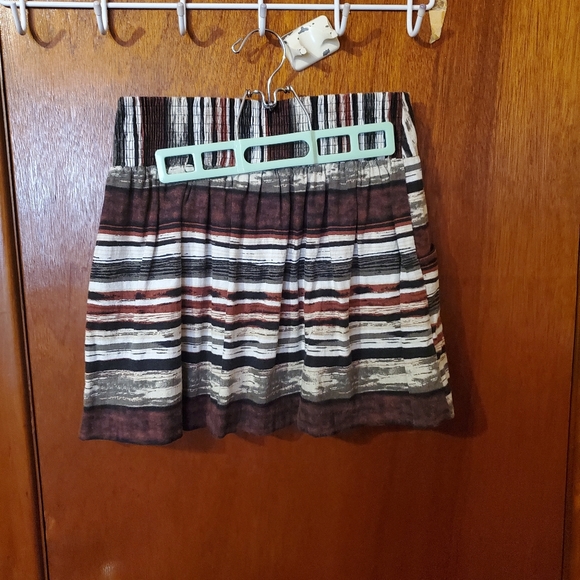 Charlotte Russe skirt - Picture 2 of 2